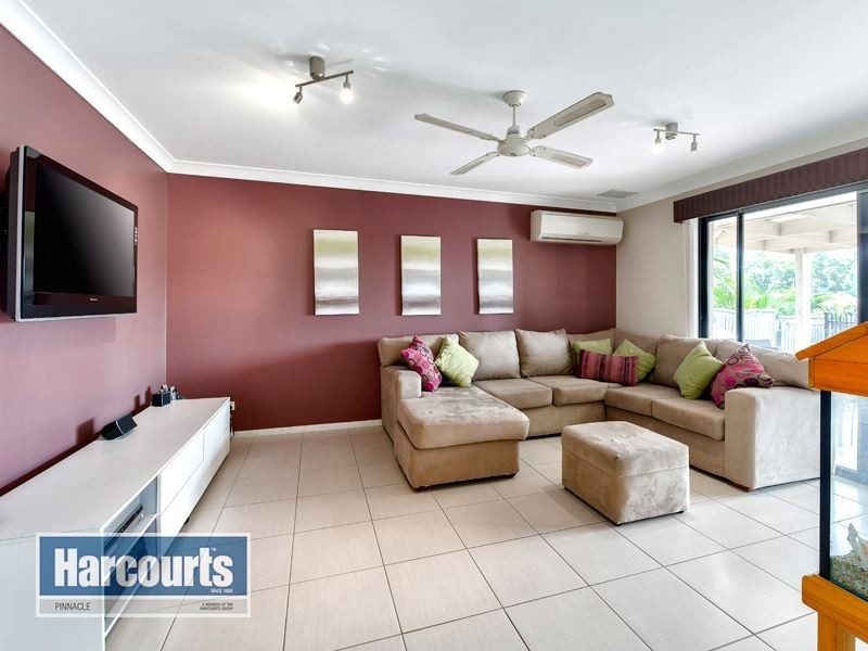 8 Duet Ct, Eatons Hill QLD 4037