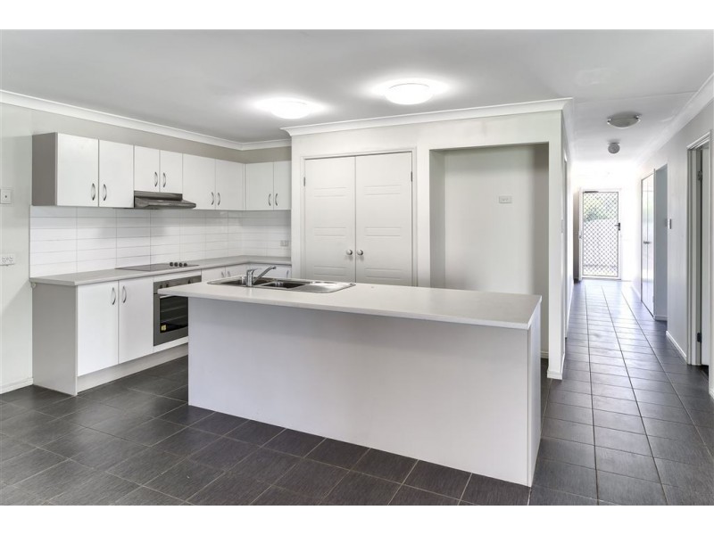 17 Tylah Street, Kallangur QLD 4503