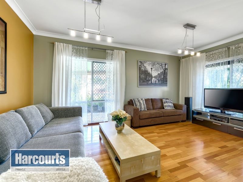 17 Deborah Pl, Westlake QLD 4074