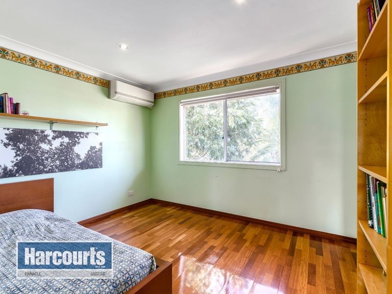 17 Deborah Pl, Westlake QLD 4074