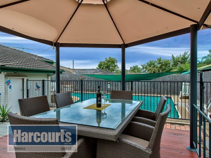 14 Maundrell Terrace, Chermside West QLD 4032