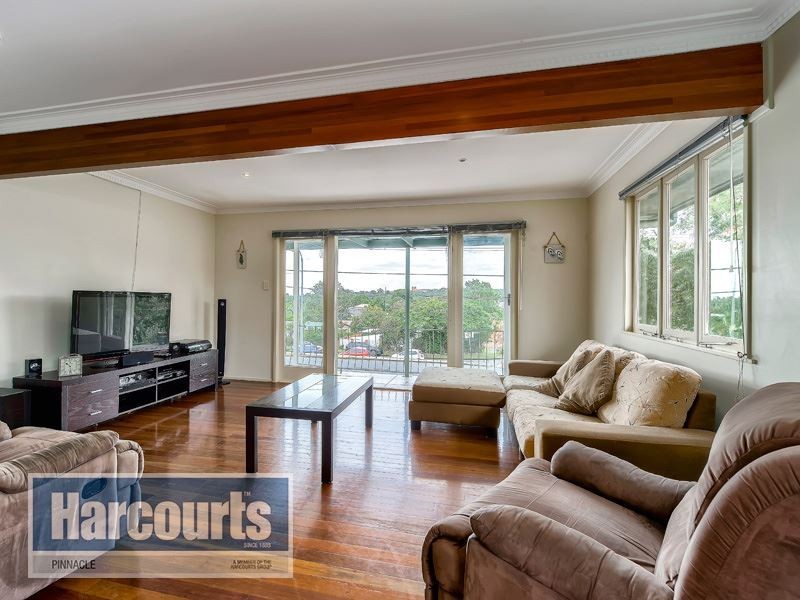 14 Maundrell Terrace, Chermside West QLD 4032