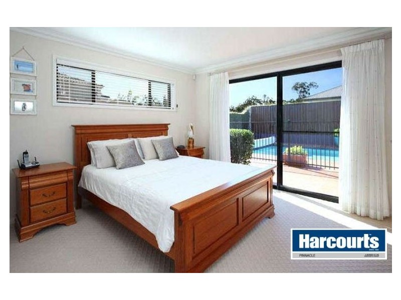 11 Dicaprio Cct, Bridgeman Downs QLD 4035