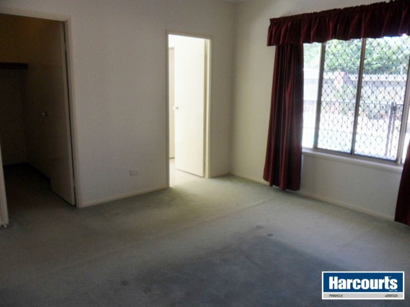 15 Denver Road, Carseldine QLD 4034