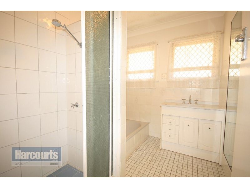 105 Kirby Road, Aspley QLD 4034