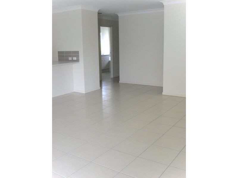 4 Sapelli Street, Morayfield QLD 4506