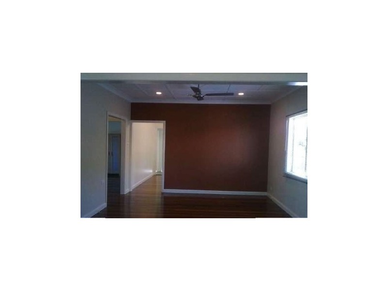 32 Church Road, Zillmere QLD 4034