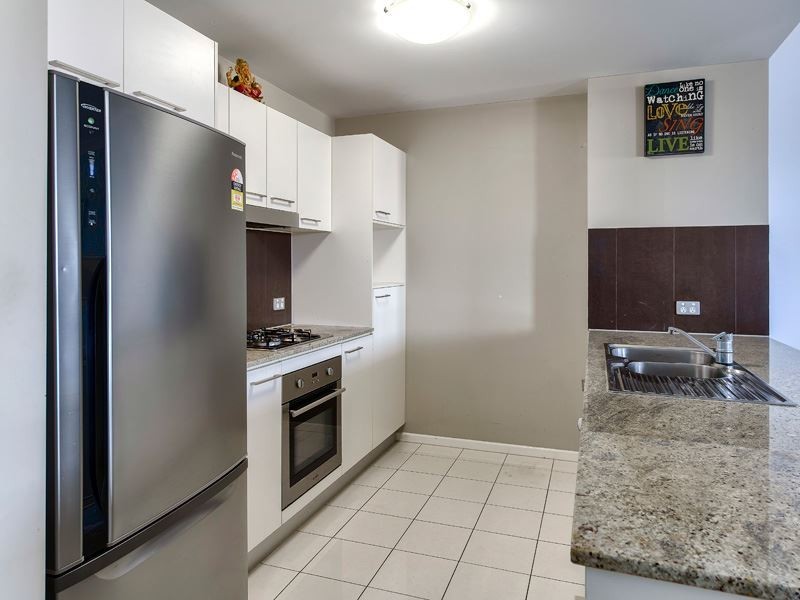 56/37 Playfield street, Chermside QLD 4032