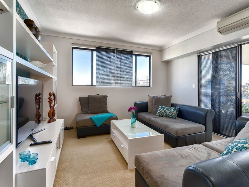 56/37 Playfield street, Chermside QLD 4032