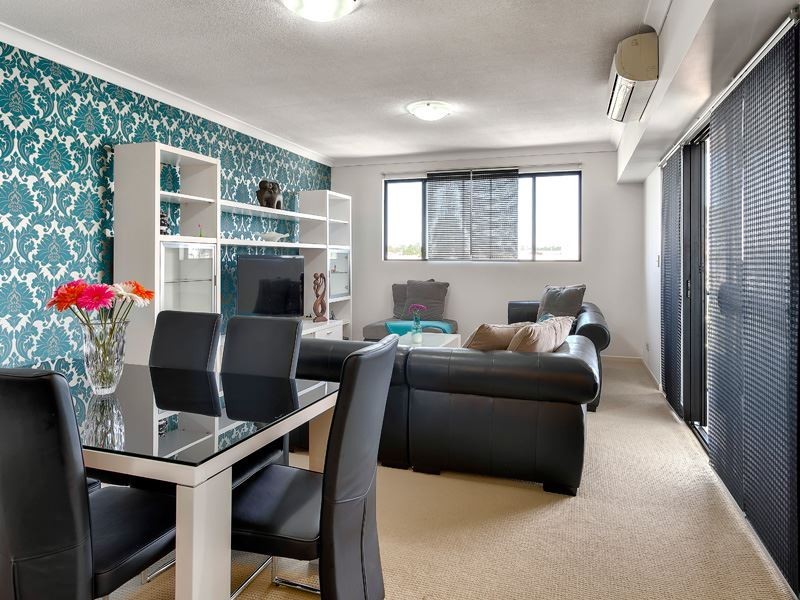 56/37 Playfield street, Chermside QLD 4032