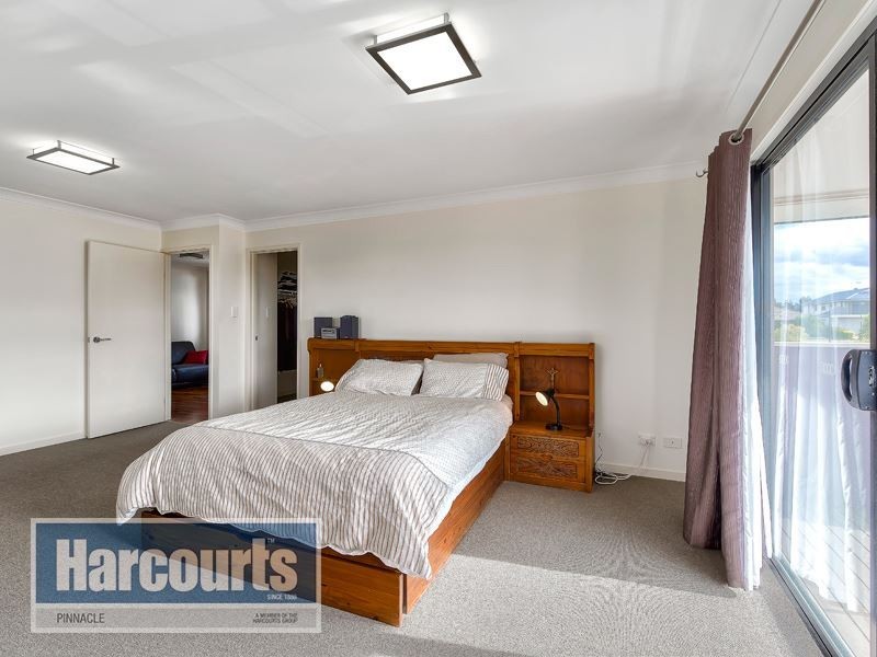 8 Forrestal Cct, North Lakes QLD 4509