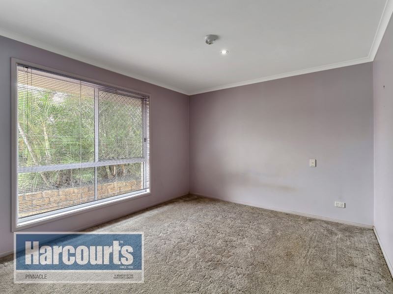 25 Chisholm Court, Albany Creek QLD 4035
