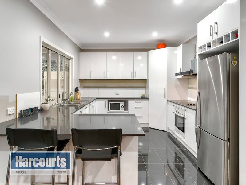 18 Simla Avenue, Geebung QLD 4034