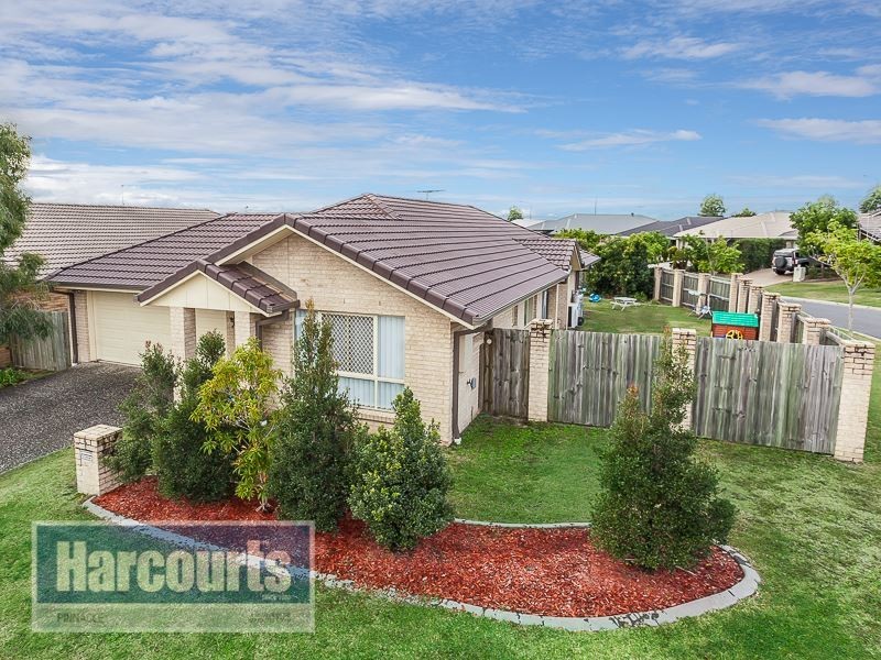 4 Sears Parade, North Lakes QLD 4509