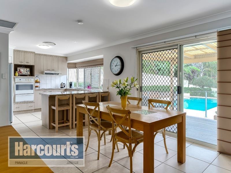 11 Gamma Pl, Bridgeman Downs QLD 4035