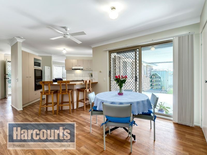 34 Vaucluse Cres, Petrie QLD 4502