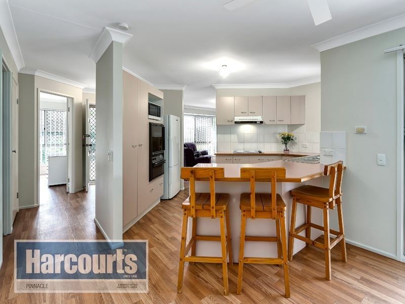34 Vaucluse Cres, Petrie QLD 4502