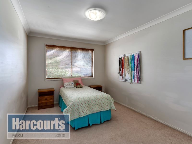 7 Capella Place, Bridgeman Downs QLD 4035