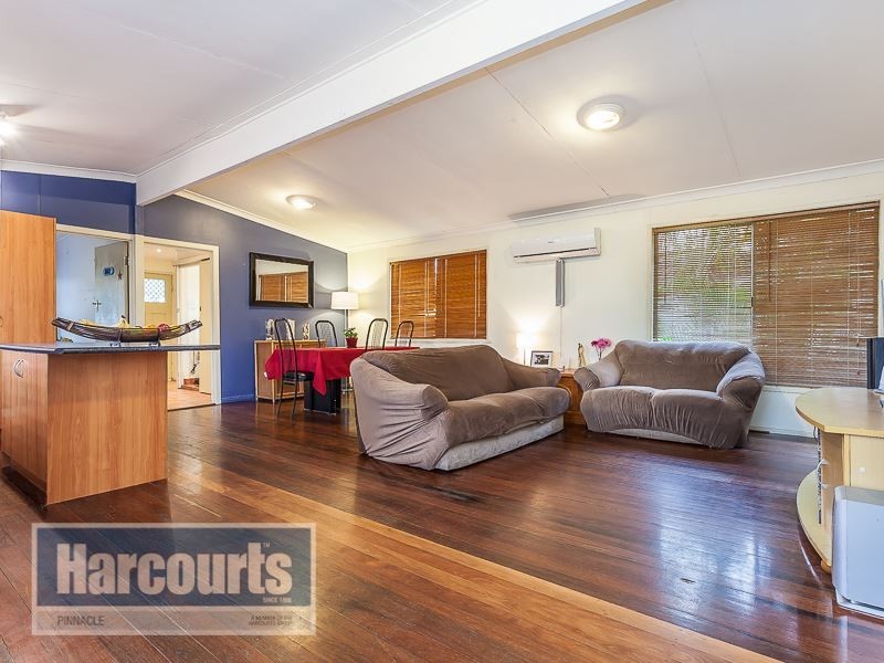 12 Barton Street, Everton Park QLD 4053