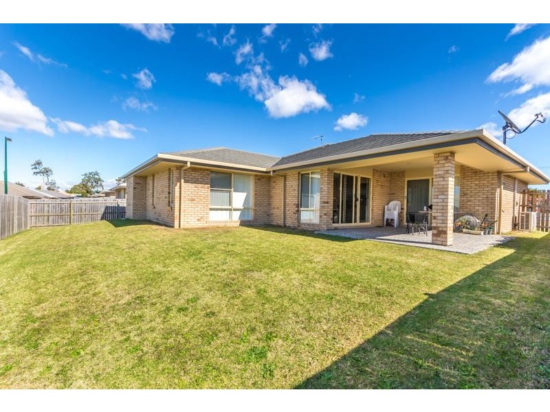 128 Graham Rd, Morayfield QLD 4506