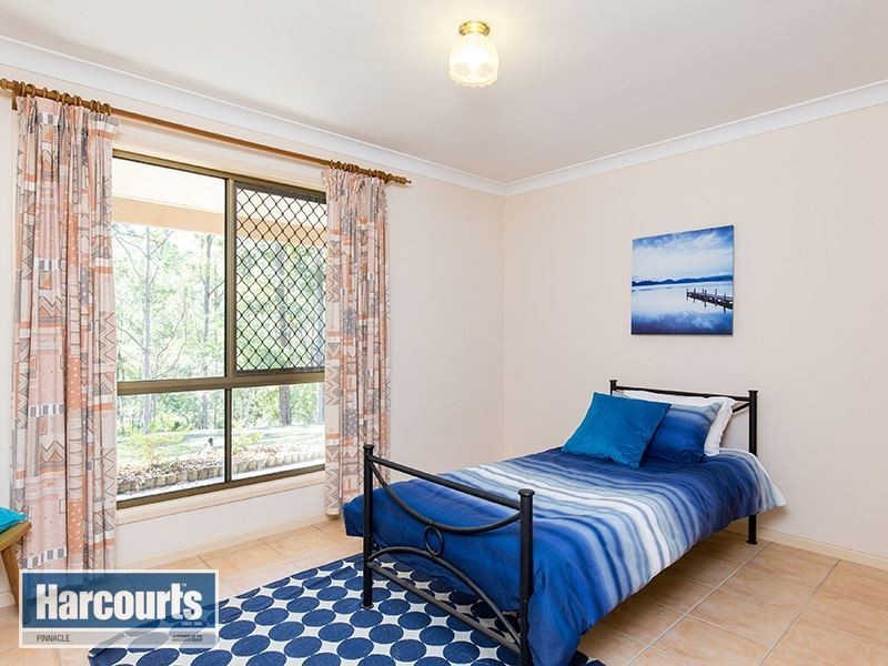 29 Cashmere Lane, Cashmere QLD 4500