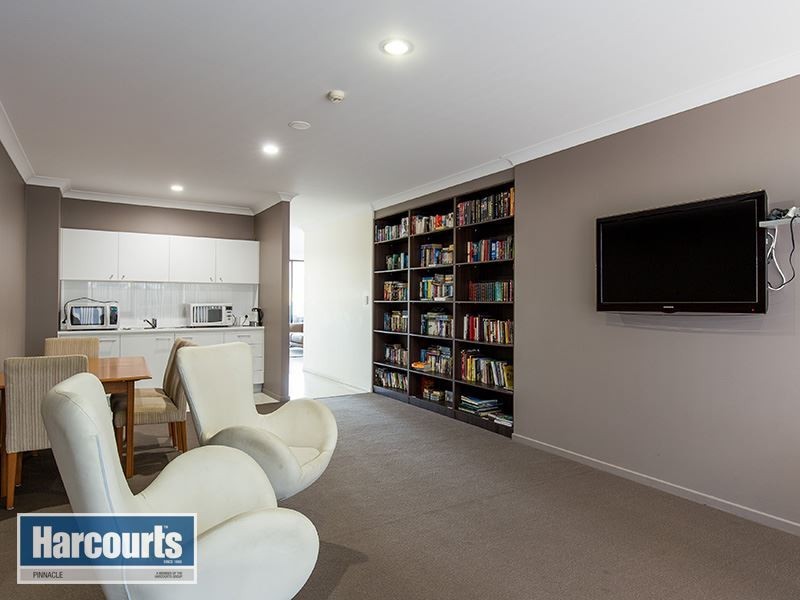 21/41 Playfield Street, Chermside QLD 4032