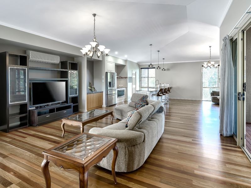 56 Cressbrook Drive, Albany Creek QLD 4035