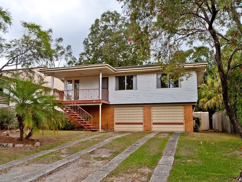 32 Lily St, Everton Hills QLD 4053