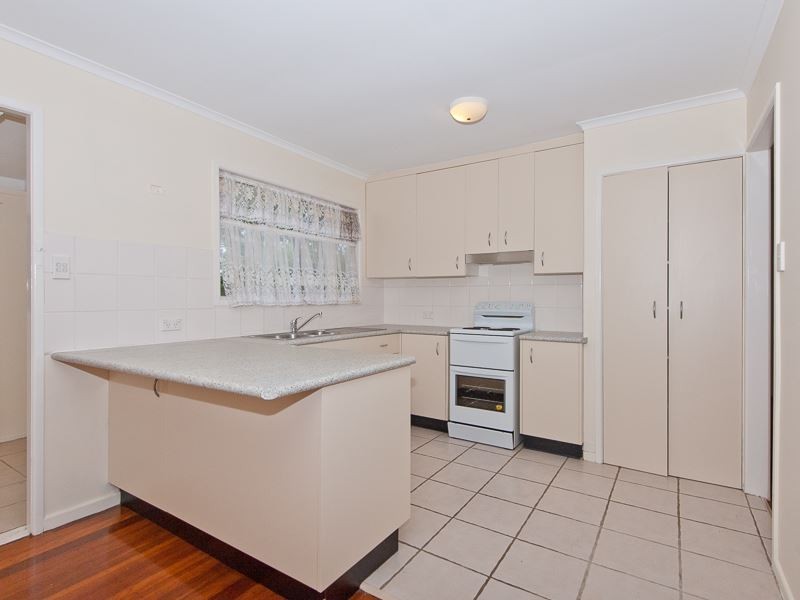 32 Lily St, Everton Hills QLD 4053