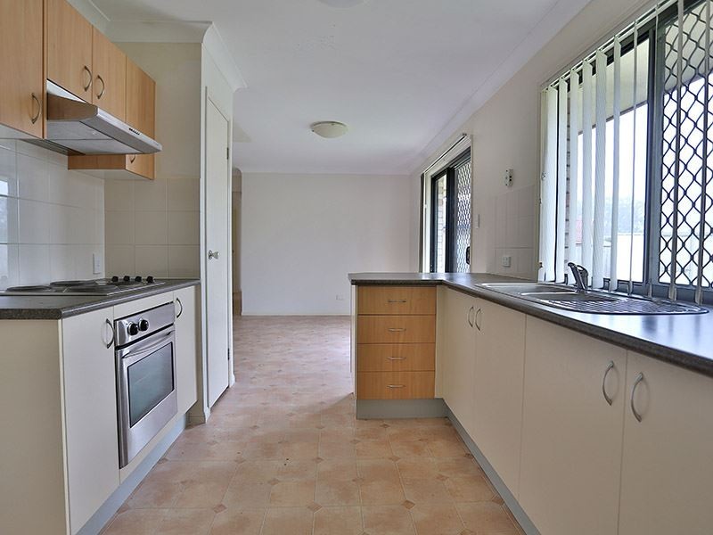 17 Ronald Court, Morayfield QLD 4506