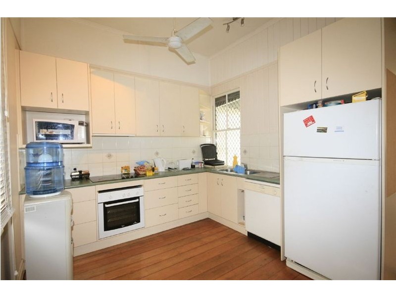 43 Denver Rd, Carseldine QLD 4034