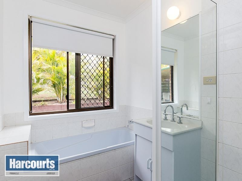 58 Eucumbene Drive, Petrie QLD 4502