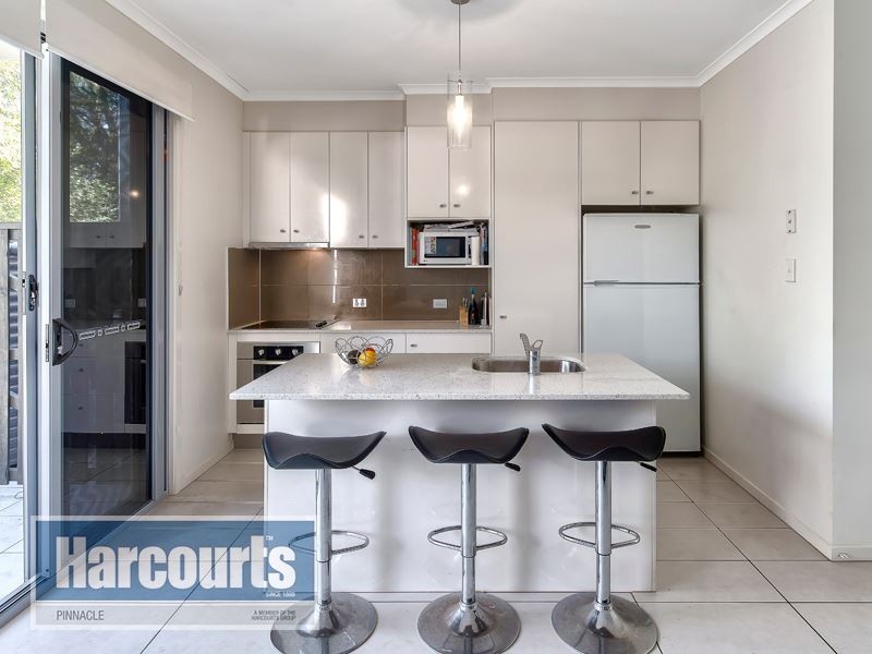 4/15 Binkar Street, Chermside QLD 4032