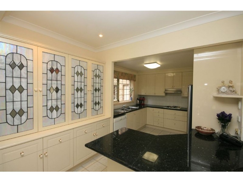 15 Champions Ct, Albany Creek QLD 4035