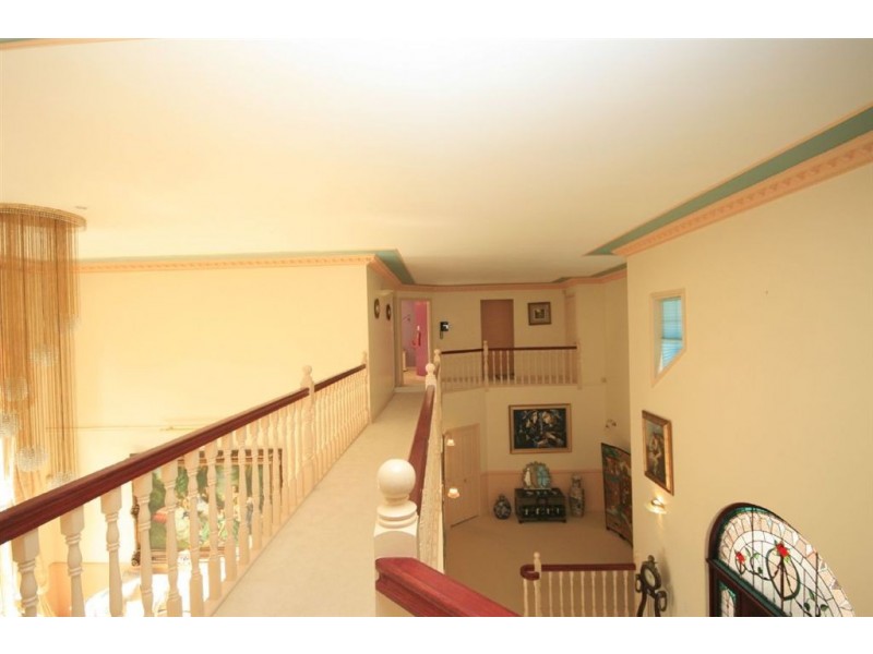 15 Champions Ct, Albany Creek QLD 4035