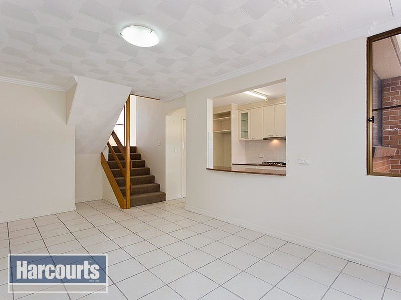16/88 Eagle Terrace, Sandgate QLD 4017
