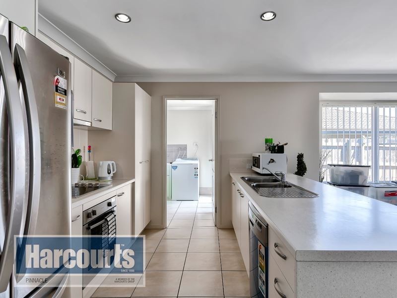 8 Kamala Street, Morayfield QLD 4506