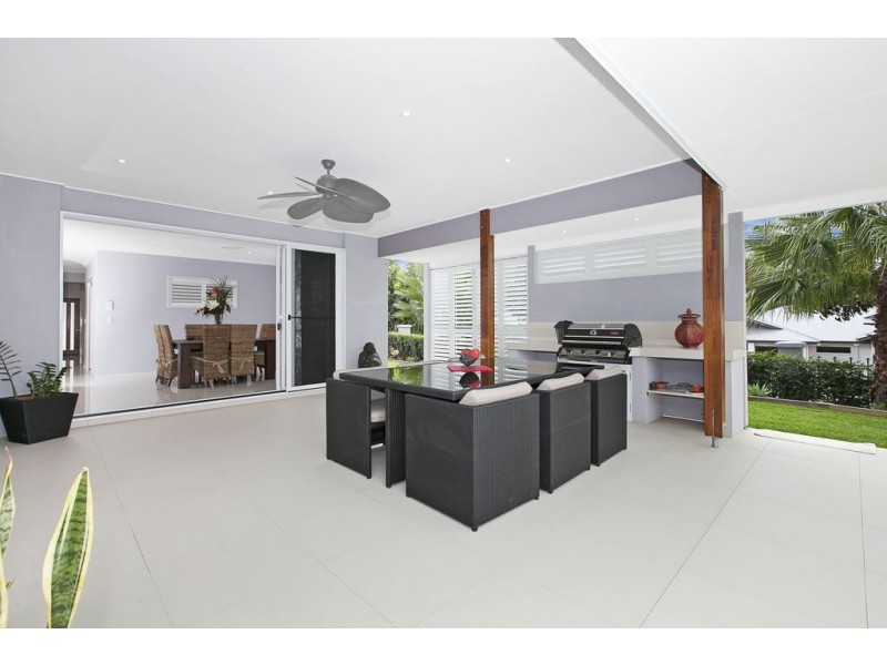 4 Dress Circle Court, Bridgeman Downs QLD 4035