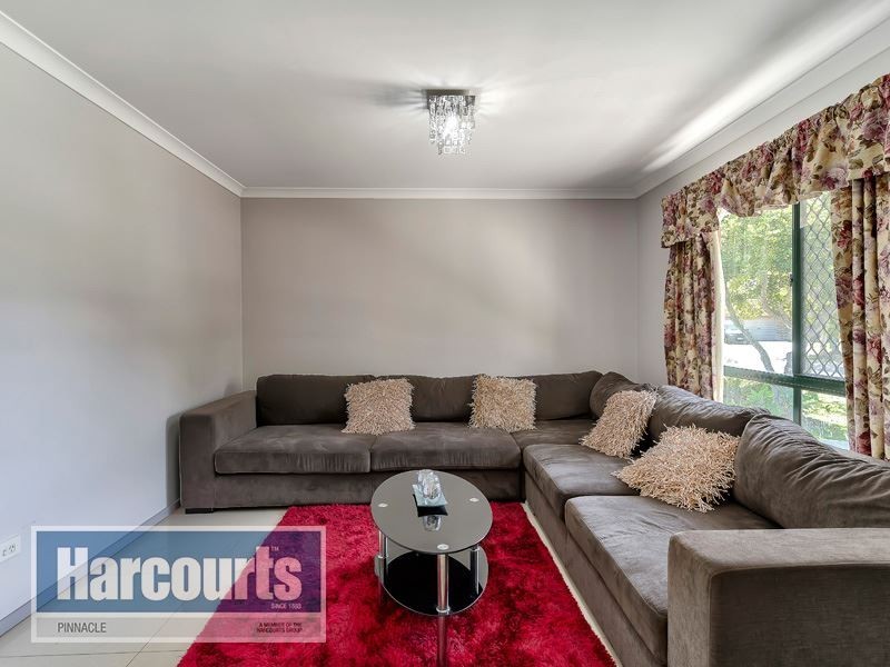 4 Deakin Close, Fitzgibbon QLD 4018