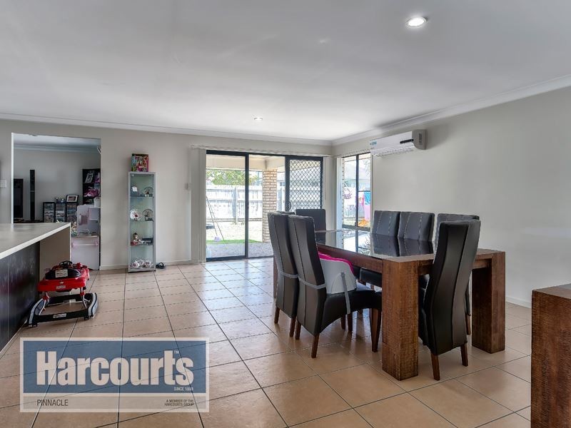 28 Peachfield Drive, Morayfield QLD 4506