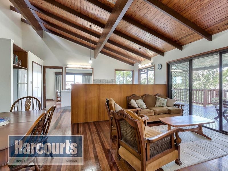 8 Ashley Road, Chermside West QLD 4032