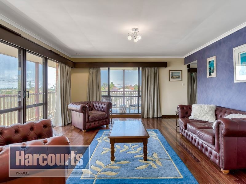 8 Ashley Road, Chermside West QLD 4032