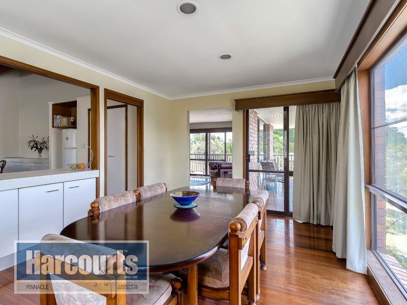 8 Ashley Road, Chermside West QLD 4032