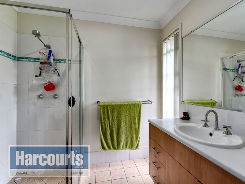 10 Eeles Drive, Morayfield QLD 4506