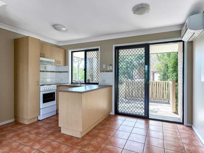 3/4 Bassano Street, Geebung QLD 4034