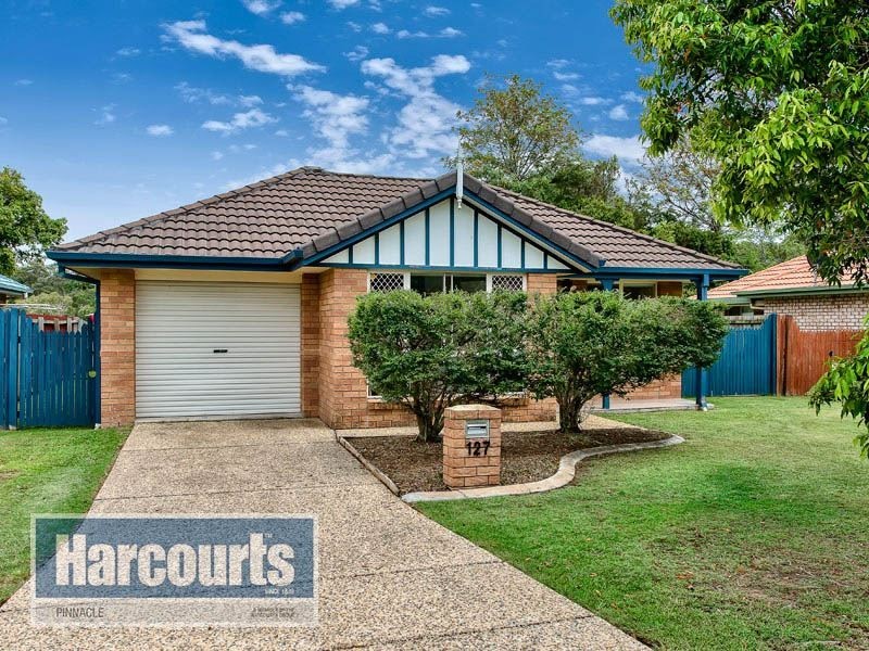 127 Cambridge Crescent, Fitzgibbon QLD 4018