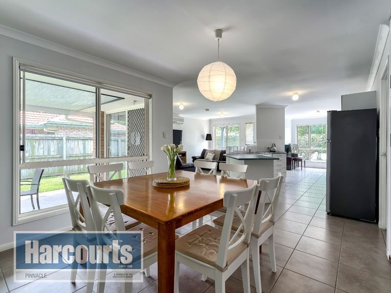127 Cambridge Crescent, Fitzgibbon QLD 4018