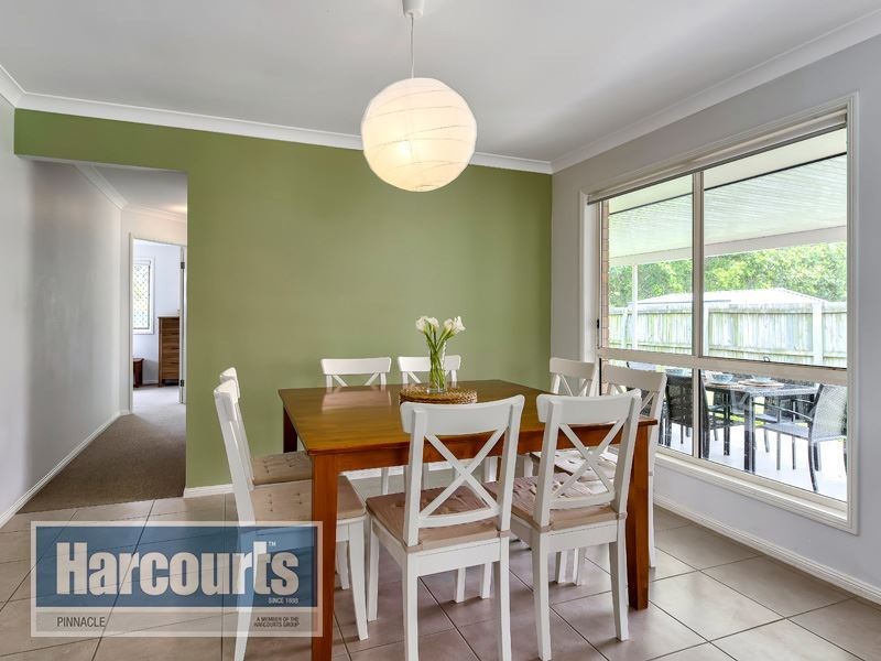 127 Cambridge Crescent, Fitzgibbon QLD 4018