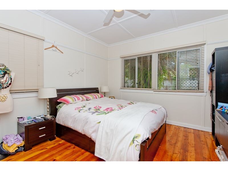 11 Purnell Street, Zillmere QLD 4034