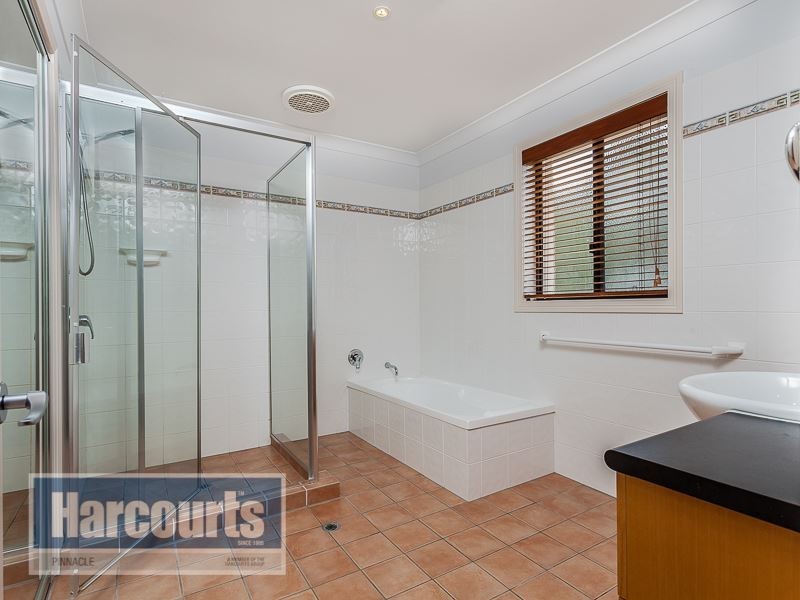 11 Harrison Court, Chermside West QLD 4032